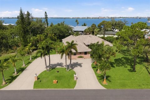 Villa ou maison à vendre à Englewood, Floride: 3 chambres, 236.16 m2 № 2207989 - photo 15