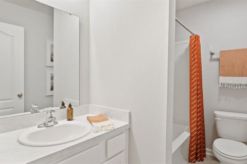 Townhouse in Saint Augustine, Florida 3 bedrooms, 139.54 sq.m. № 1884809 - photo 12