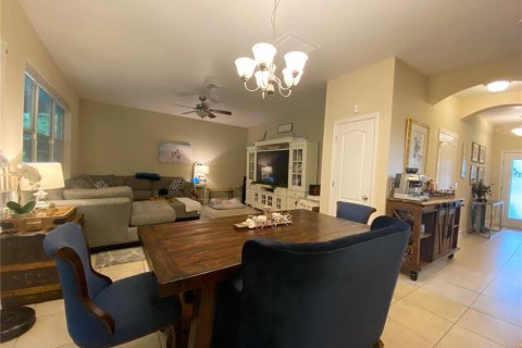 Villa ou maison à louer à Tampa, Floride: 3 chambres, 196.86 m2 № 2399029 - photo 6