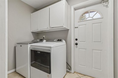 Casa en venta en Tampa, Florida, 4 dormitorios, 181.9 m2 № 2201807 - foto 26