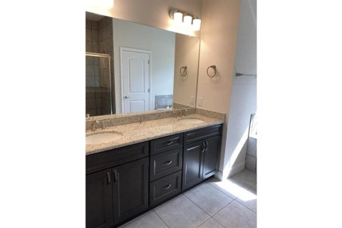 Villa ou maison à vendre à North Port, Floride: 4 chambres, 172.71 m2 № 2233049 - photo 6