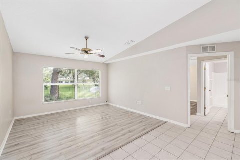 Villa ou maison à vendre à Dade City, Floride: 3 chambres, 112.6 m2 № 1819431 - photo 8