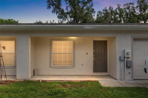 Villa ou maison à vendre à Dade City, Floride: 3 chambres, 112.6 m2 № 1819431 - photo 2