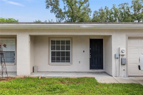 Villa ou maison à vendre à Dade City, Floride: 3 chambres, 112.6 m2 № 1819431 - photo 1