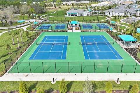Touwnhouse à vendre à Sarasota, Floride: 3 chambres, 166.3 m2 № 2339459 - photo 6
