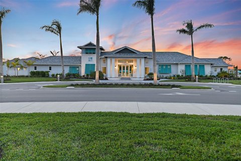 Touwnhouse à vendre à Sarasota, Floride: 3 chambres, 166.3 m2 № 2339459 - photo 3