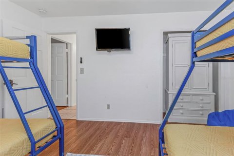 House in Seminole, Florida 4 bedrooms, 168.62 sq.m. № 1819210 - photo 22