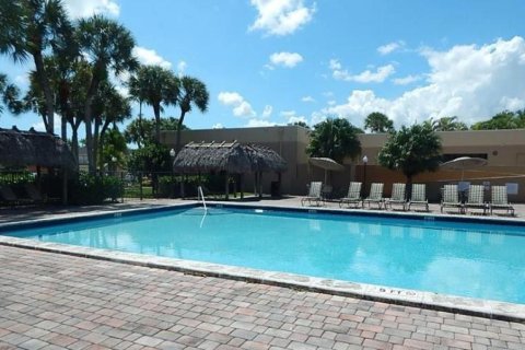 Copropriété à louer à Miami, Floride: 3 chambres, 96.62 m2 № 2153953 - photo 8