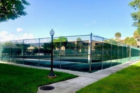 Copropriété à louer à Miami, Floride: 3 chambres, 96.62 m2 № 2153953 - photo 22