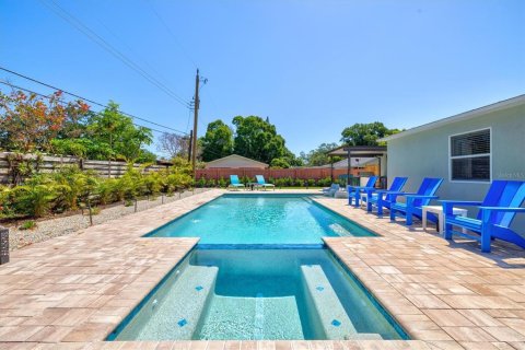 Casa en alquiler en Sarasota, Florida, 4 dormitorios, 227.15 m2 № 1115542 - foto 3