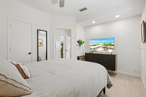 Casa en alquiler en Sarasota, Florida, 4 dormitorios, 227.15 m2 № 1115542 - foto 28