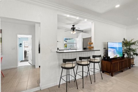 Casa en alquiler en Sarasota, Florida, 4 dormitorios, 227.15 m2 № 1115542 - foto 14