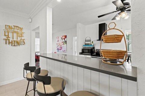 Casa en alquiler en Sarasota, Florida, 4 dormitorios, 227.15 m2 № 1115542 - foto 15