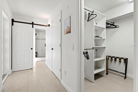 Casa en alquiler en Sarasota, Florida, 4 dormitorios, 227.15 m2 № 1115542 - foto 24