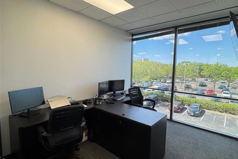 Commercial property in Orlando, Florida 210.42 sq.m. № 1613068 - photo 24