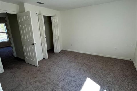 House in Hastings, Florida 3 bedrooms, 115.48 sq.m. № 1557221 - photo 7