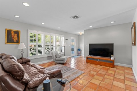Villa ou maison à vendre à Boca Raton, Floride: 3 chambres, 180.6 m2 № 2077710 - photo 2