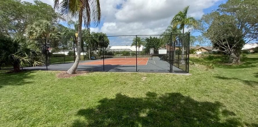 Condominio en Boca Raton, Florida, 2 dormitorios № 1208225