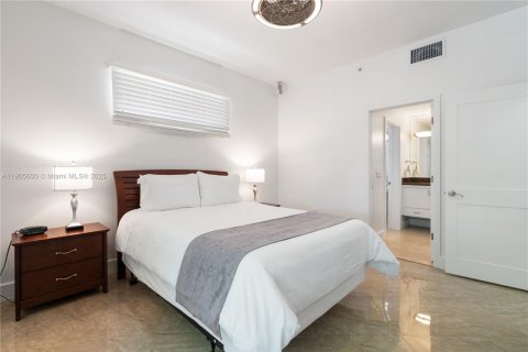 Condominio en venta en Key Largo, Florida, 4 dormitorios, 244.8 m2 № 2012208 - foto 25