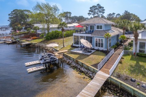 Casa en Miramar Beach, Florida 3 dormitorios, 168.15 m2 № 589818