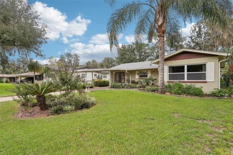 Casa en venta en Umatilla, Florida, 2 dormitorios, 117.89 m2 № 2386470 - foto 4