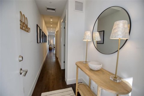 Copropriété à vendre à Sarasota, Floride: 1 chambre, 79.71 m2 № 2408109 - photo 17