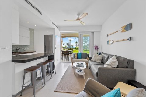 Condominio en alquiler en Miami Beach, Florida, 2 dormitorios, 62.24 m2 № 2021269 - foto 4