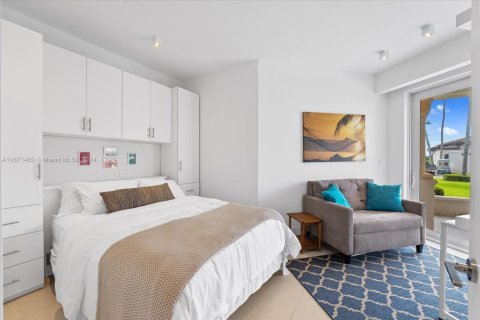 Condominio en alquiler en Miami Beach, Florida, 2 dormitorios, 62.24 m2 № 2021269 - foto 20