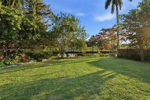 Villa ou maison à vendre à El Portal, Floride: 4 chambres, 199.65 m2 № 1972770 - photo 27