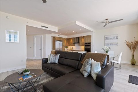 Copropriété à louer à Sarasota, Floride: 2 chambres, 147.81 m2 № 1514472 - photo 4