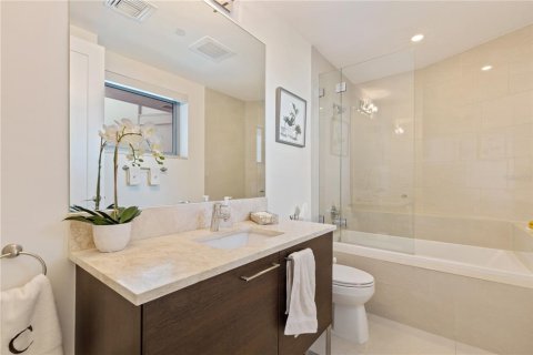 Copropriété à louer à Sarasota, Floride: 2 chambres, 147.81 m2 № 1514472 - photo 29