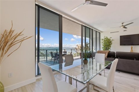 Copropriété à louer à Sarasota, Floride: 2 chambres, 147.81 m2 № 1514472 - photo 6
