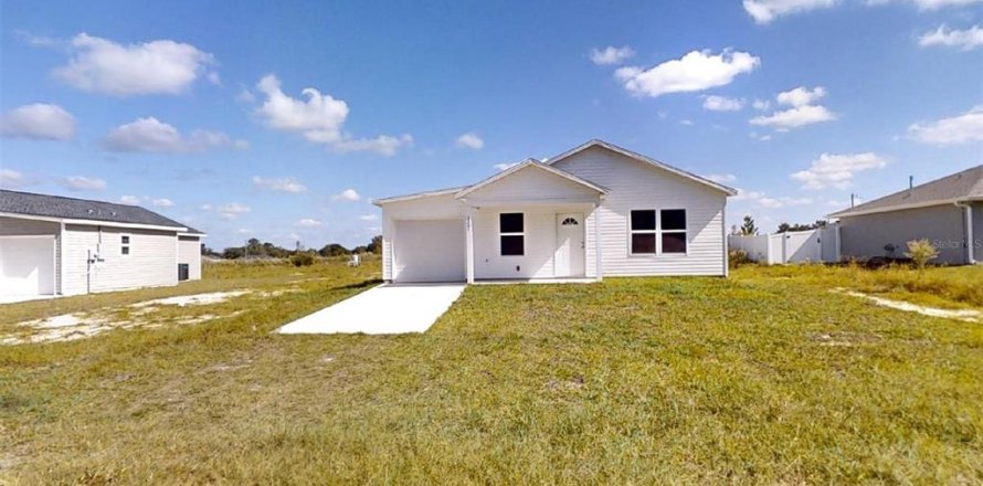 House in Ocala, Florida 3 bedrooms, 99.03 sq.m. № 1795188