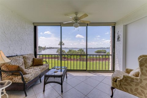 Copropriété à louer à Sarasota, Floride: 2 chambres, 94.39 m2 № 957297 - photo 12