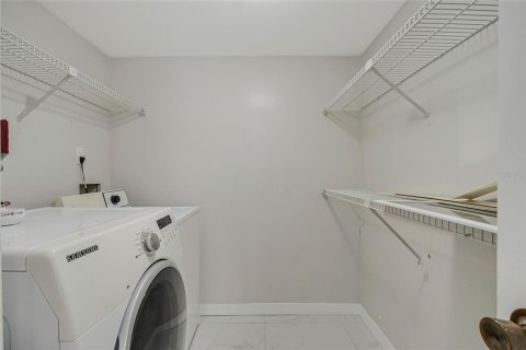 Condominio en venta en Orlando, Florida, 2 dormitorios, 103.31 m2 № 2157058 - foto 24