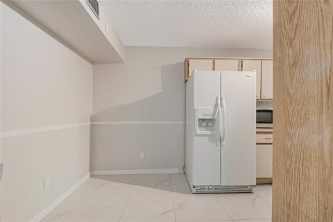 Condominio en venta en Orlando, Florida, 2 dormitorios, 103.31 m2 № 2157058 - foto 12