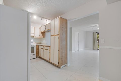 Condominio en venta en Orlando, Florida, 2 dormitorios, 103.31 m2 № 2157058 - foto 13