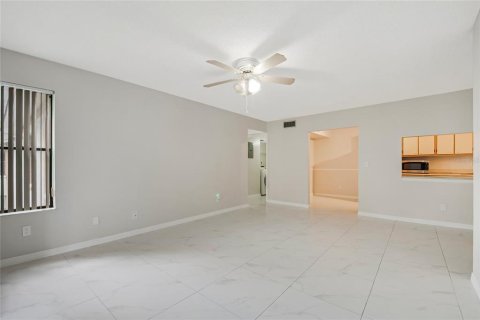 Condominio en venta en Orlando, Florida, 2 dormitorios, 103.31 m2 № 2157058 - foto 7