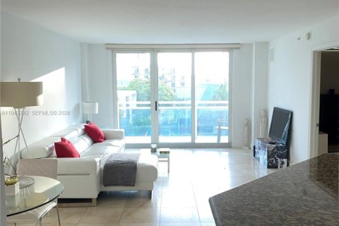 Condo à Miami Beach, Floride, 1 chambre  № 2000577