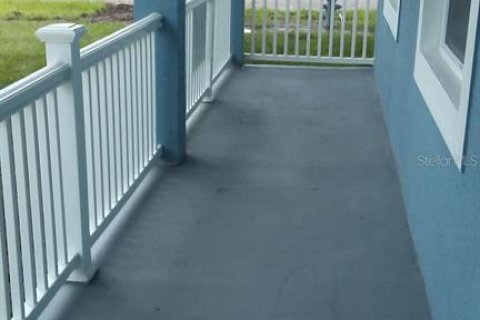 Casa en alquiler en Kissimmee, Florida, 3 dormitorios, 160.35 m2 № 1651471 - foto 2