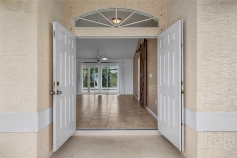 Villa ou maison à vendre à Rotonda, Floride: 3 chambres, 155.43 m2 № 2391151 - photo 3