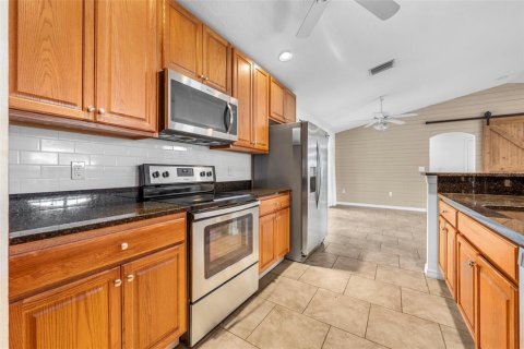 Villa ou maison à vendre à Rotonda, Floride: 3 chambres, 155.43 m2 № 2391151 - photo 10