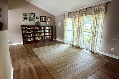 Купить виллу или дом в Тампа, Флорида 13 комнат, 209.87м2, № 2167348 - фото 12