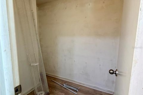 Купить виллу или дом в Тампа, Флорида 13 комнат, 209.87м2, № 2167348 - фото 24