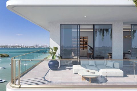 Condominio en venta en North Bay Village, Florida, 5 dormitorios, 343.74 m2 № 1758591 - foto 1