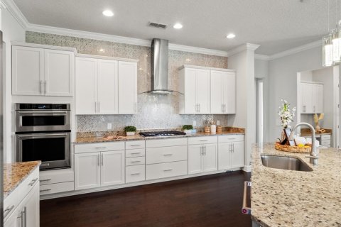 Villa ou maison à vendre à Orlando, Floride: 6 chambres, 460.14 m2 № 2348179 - photo 30