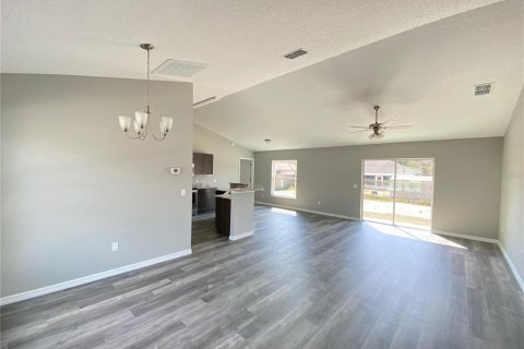 House in Ocala, Florida 3 bedrooms, 131.55 sq.m. № 1885730 - photo 3