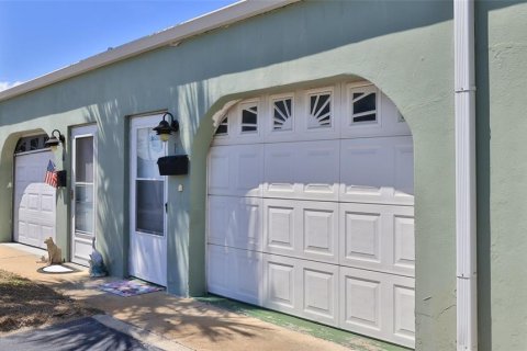 Condo in Ormond Beach, Florida, 2 bedrooms  № 2096335 - photo 27