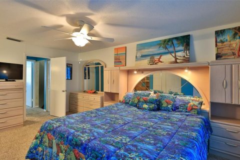 Condo in Ormond Beach, Florida, 2 bedrooms  № 2096335 - photo 19