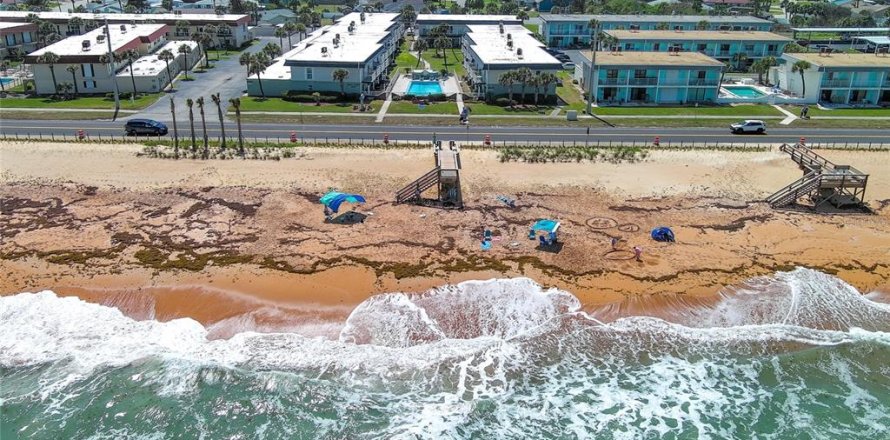 Condo in Ormond Beach, Florida, 2 bedrooms  № 2096335